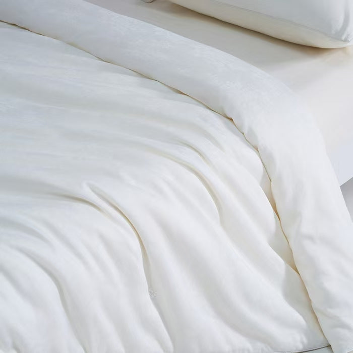 Cooling summer cool-down quilt made of pure hand-spun silk for summer nights